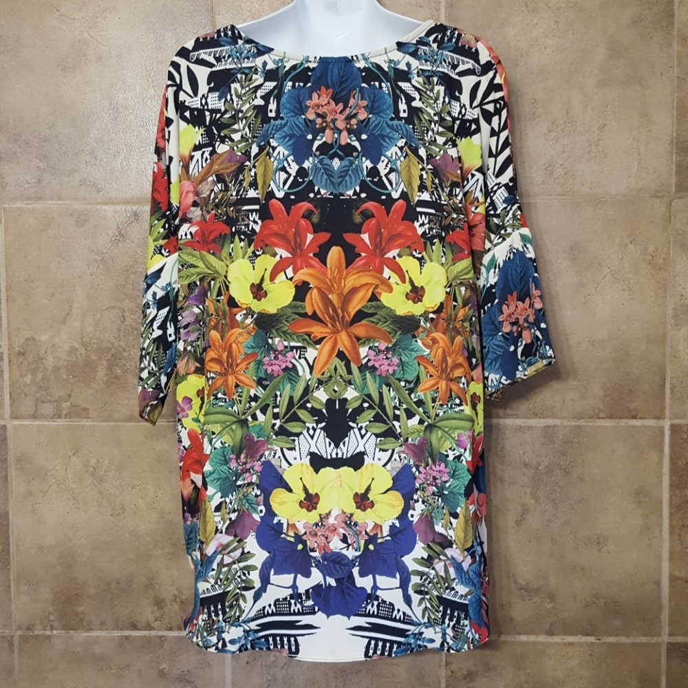Joseph Ribkoff Top size 8 - Picture 5 of 5